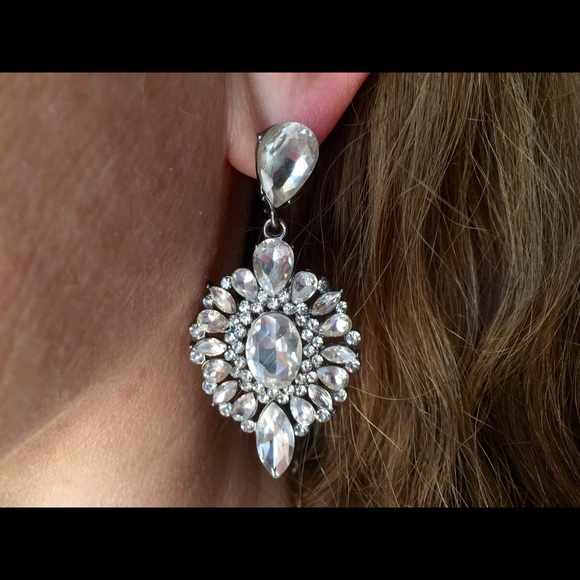 Bedecked & Bedazzled Jewelry - "Amelia" Crystal Statement Earrings LAST ONE! Bedecked & Bedazzled Jewelry - "Amelia" Crystal Statement Earrings LAST ONE!