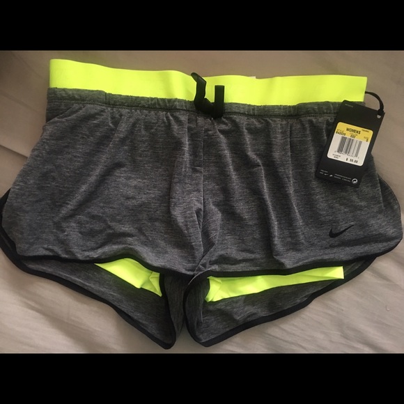 Nike flex 2 in 1 shorts