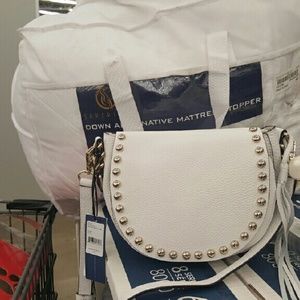 Meet your Posher, Kay