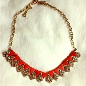 Statement necklace