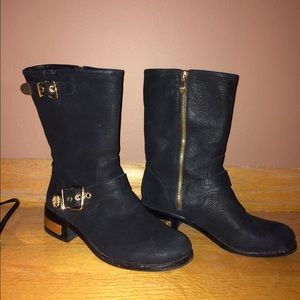 Vince Camuto Boot. Hardly worn, no signs or wear.