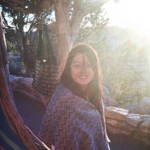 Meet your Posher, Yezi