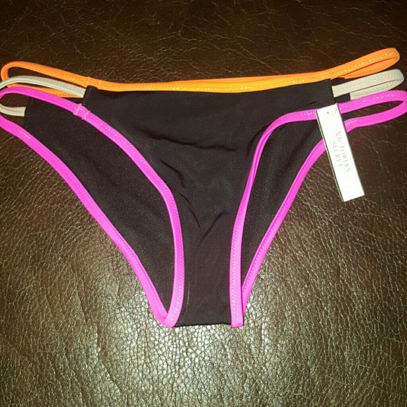 VS Strappy Cheeky Swim bottom