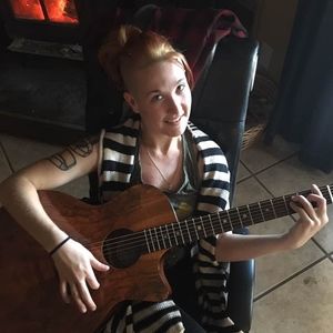 Meet your Posher, Catie