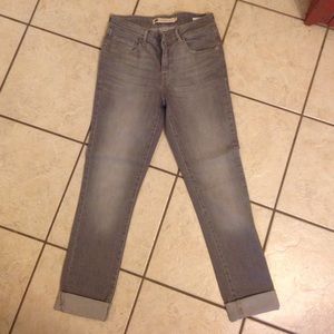 NWOT Levis Gray Skinny Jeans