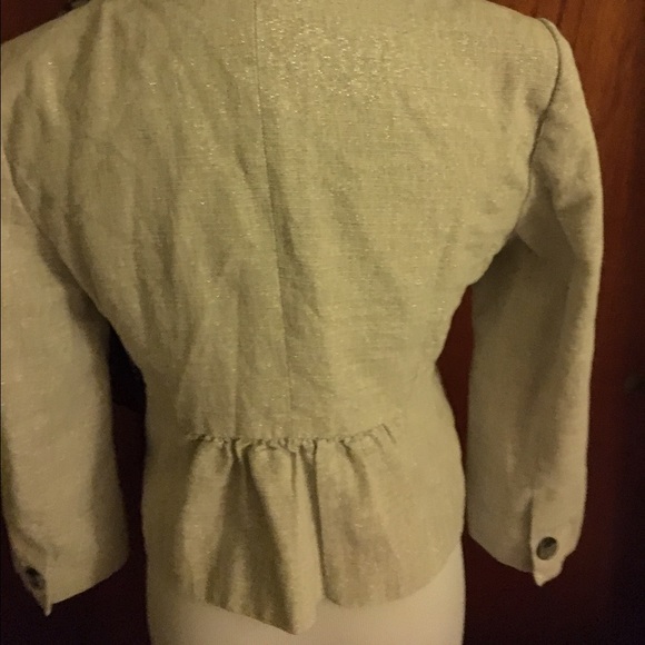 Ann Taylor Loft Short Blazer. - Picture 2 of 4