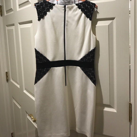 Laundry by Shelli Segal brand new dress. Size 10 - Picture 4 of 4