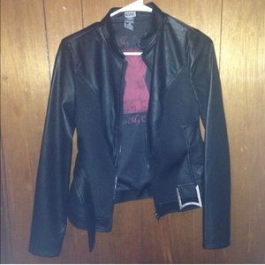 Hot Topic Black Widow Jacket