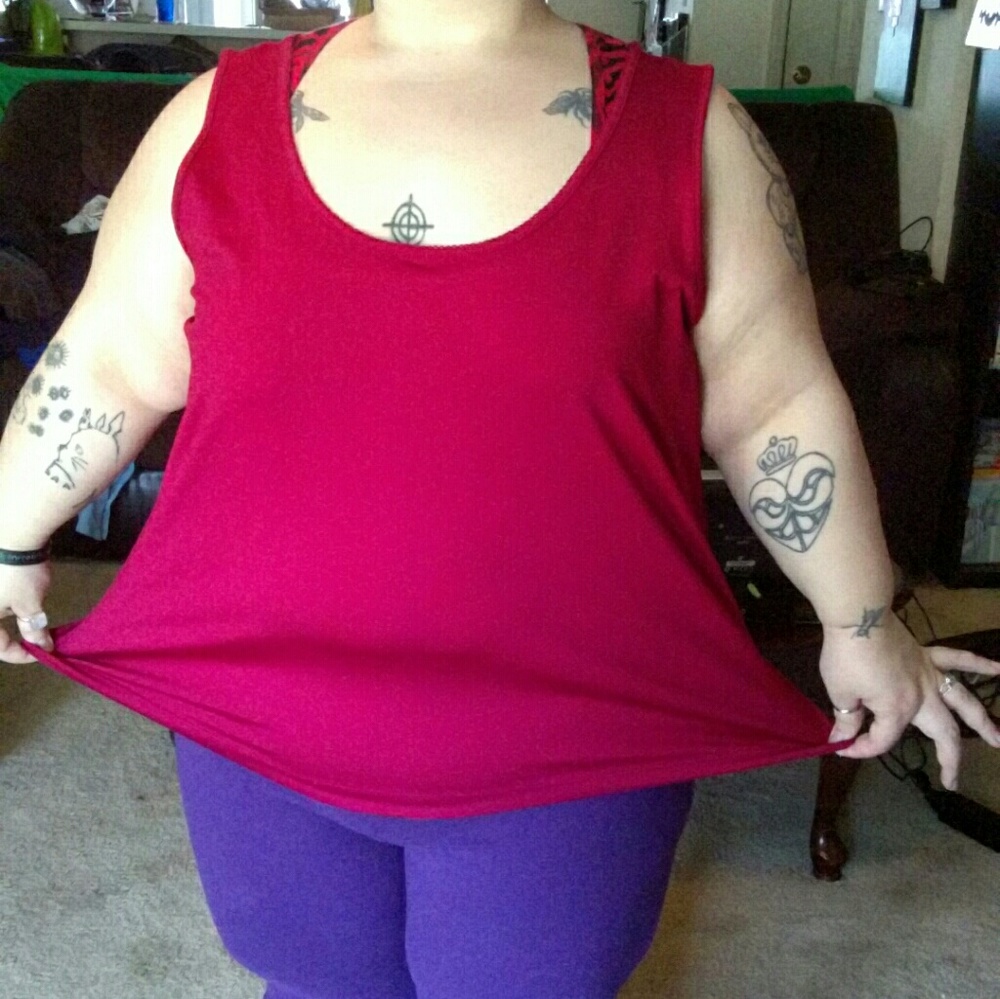 (free w purchase) True beauty top