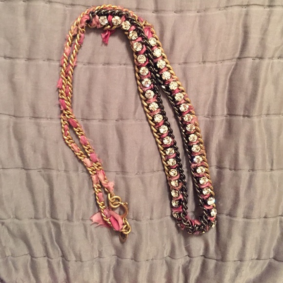Long accent necklace