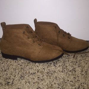Light brown booties