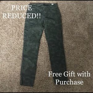 Supplies Camouflage skinny pants
