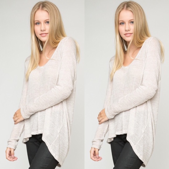 Brandy Melville Cream Knit Long-Sleeve Sweater