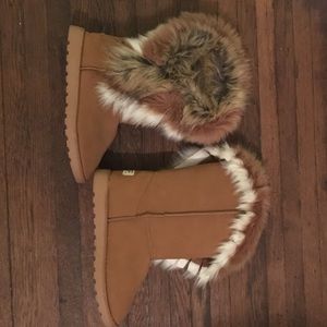 Fur Boots!! Off brand Ugg