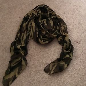 Camo Scarf