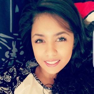 Meet your Posher, Rebecca