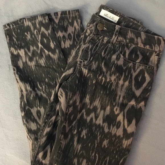 Bella Dahl Size 27 Patterned skinny jeans