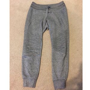Steve Madden joggers