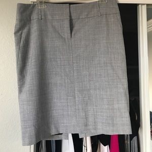 Express pencil skirt in light gray