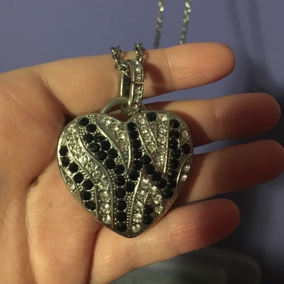 Gem heart necklace