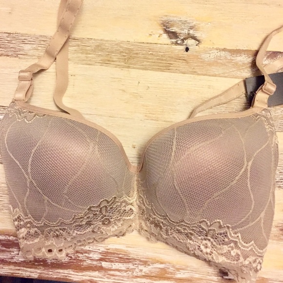 NWT push-up bra