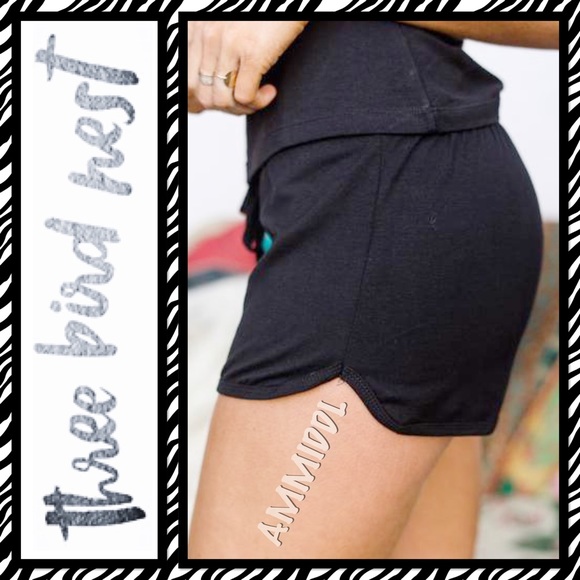 🆕SWEET DREAMER PAJAMA SET in Black - Picture 4 of 5