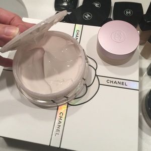 chanel chance body satin