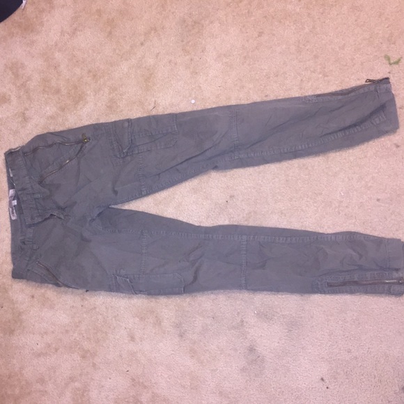 Guess cargo pants olive green