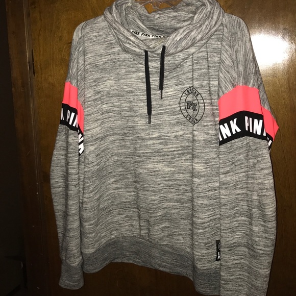 Sweatshirt from pink only work once!