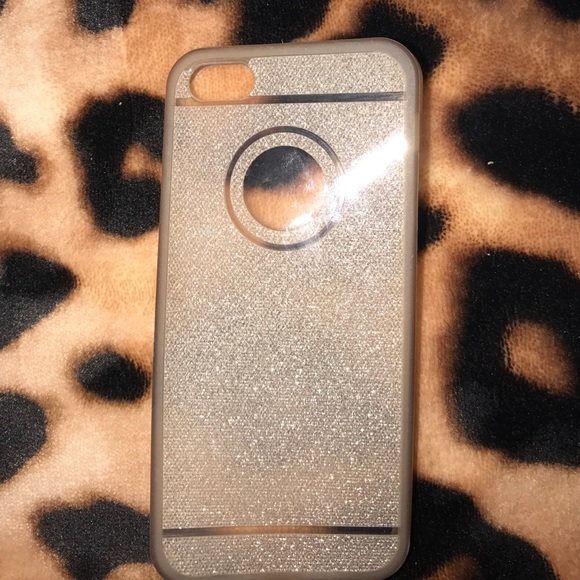 iPhone 5s case - Picture 2 of 3