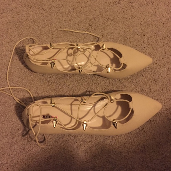 Laced Ballet flats