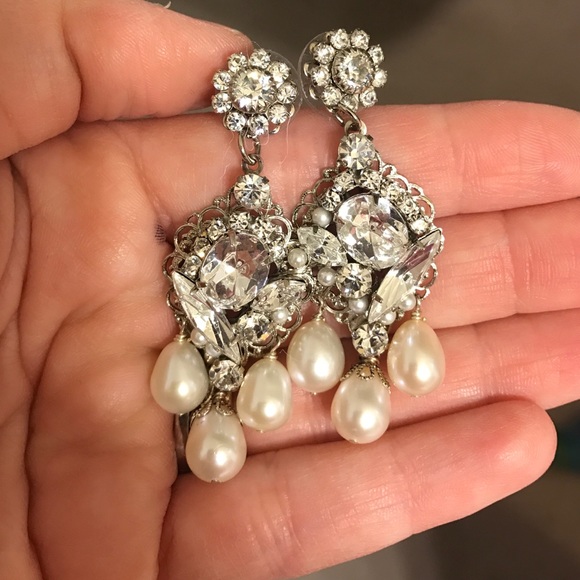 Pearl & Rhinestone wedding or prom earrings