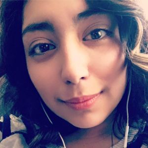 Meet your Posher, Daniela