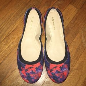 BCBGeneration flats