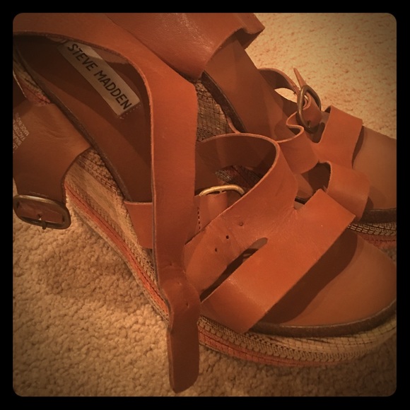 Steve Madden wedges!