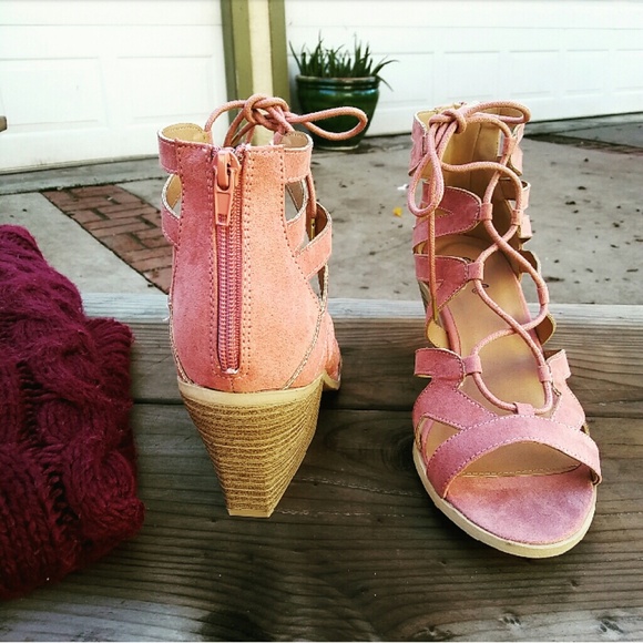 //The Vanessa// Mauve lace up open toe Sandal - Picture 4 of 5
