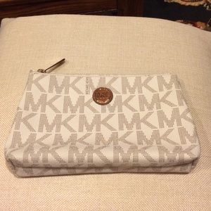 Michael Kors makeup bag