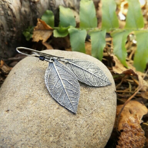 Elven Earrings -Mori- Artisan Fine Silver Earrings - Picture 2 of 3