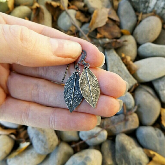 Elven Earrings -Mori- Artisan Fine Silver Earrings - Picture 3 of 3