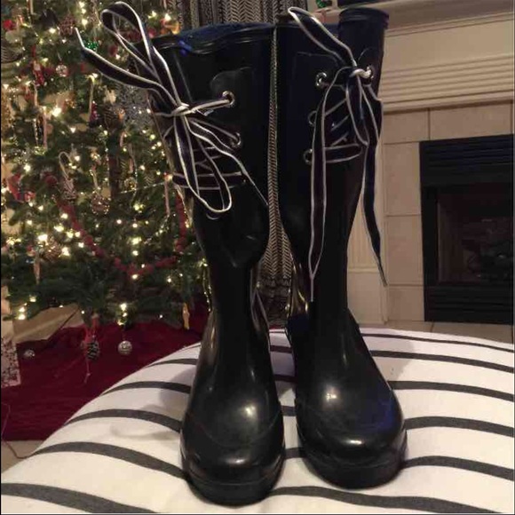 SPERRY TOP SIDER SZ 6 RAINBOOT