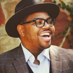 Meet your Posher, Cole