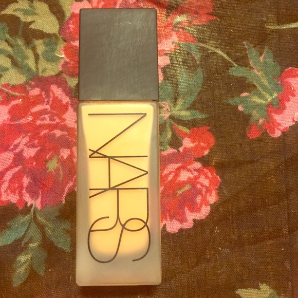 This is a NARS foundation in Med/Dark 3 ( CADIZ)