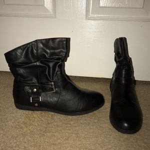 Short black buckled boots
