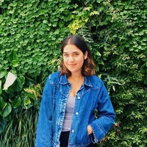 Meet your Posher, Nadeen