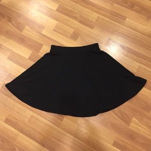 Skater skirt 🖤