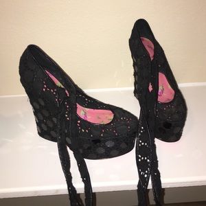 SUPER RARE betsey Johnson platforms