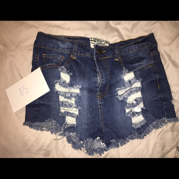 Distressed high waisted shorts