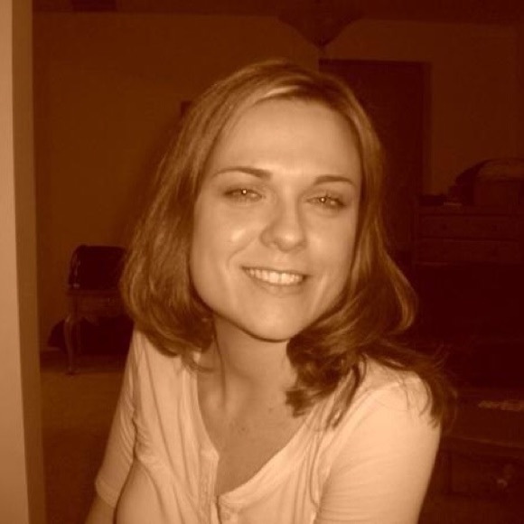 Meet your Posher, Amber - Picture 1 of 1