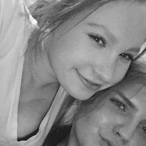 Meet your Posher, Mikayla