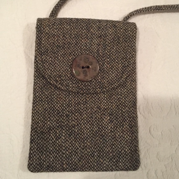 Tweed cross body small purse.